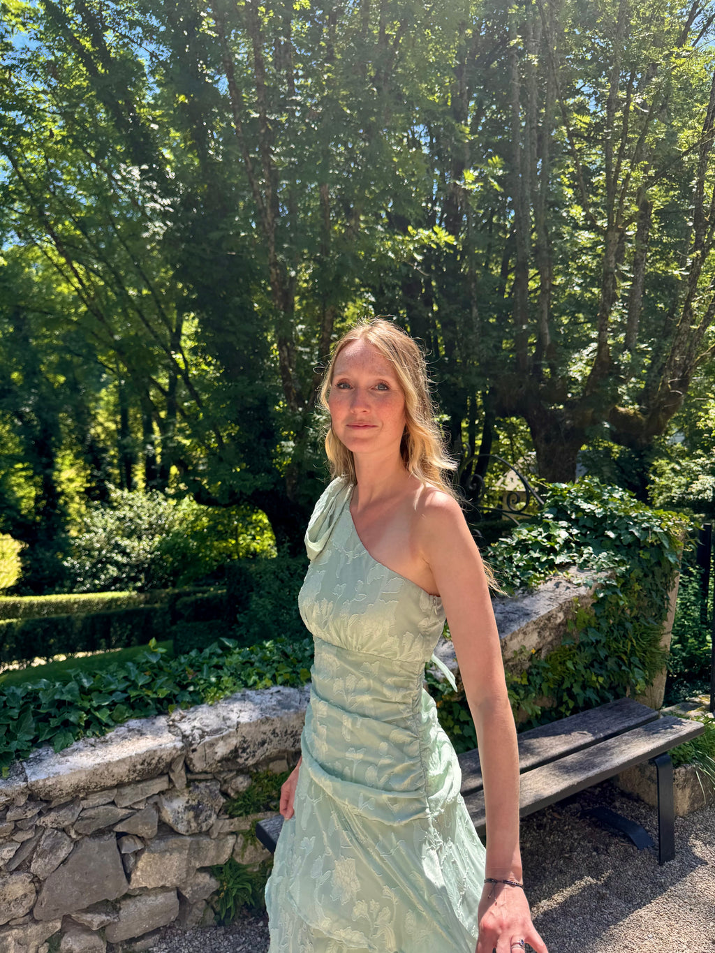 SÉLÈNE