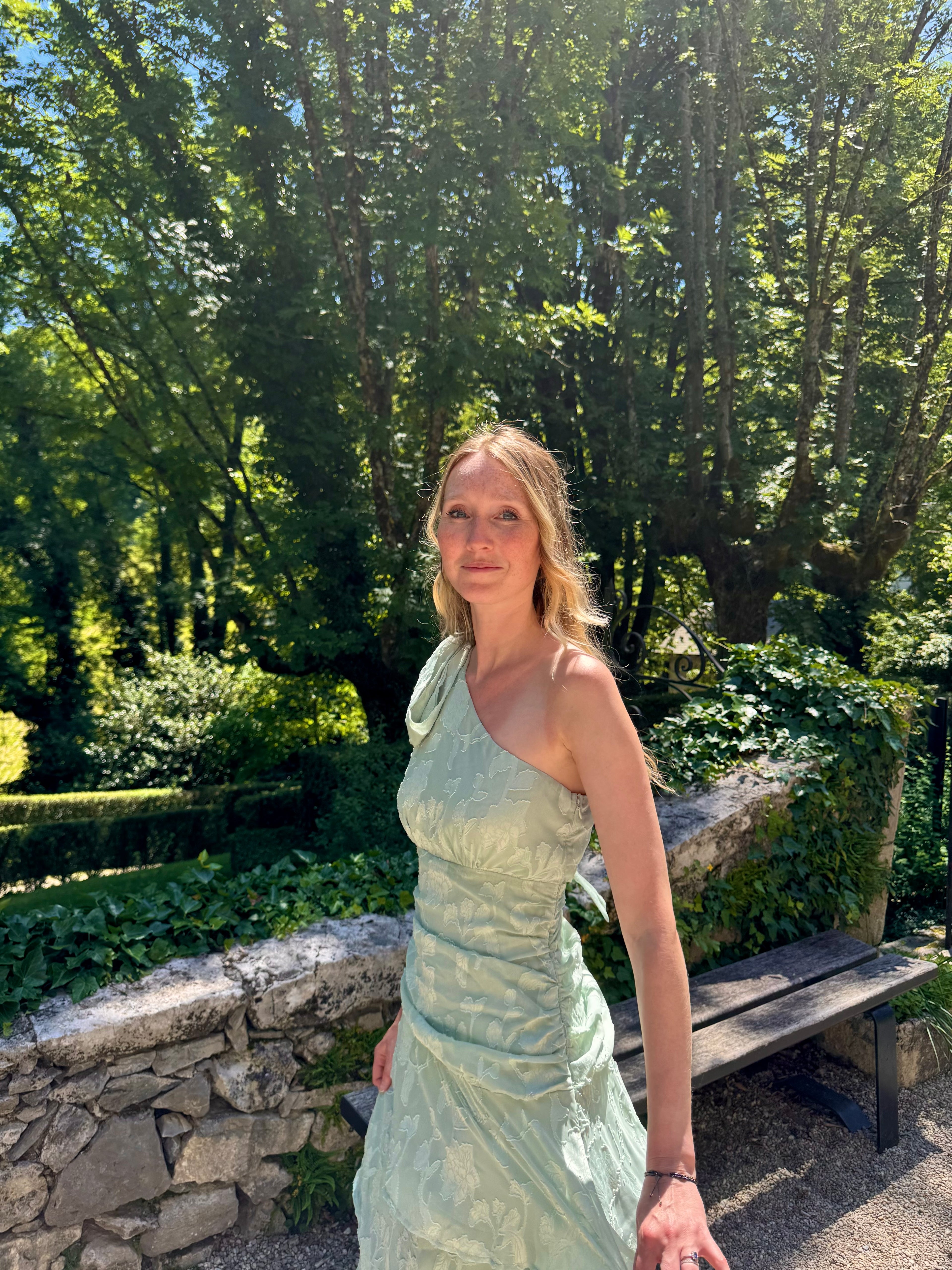 SÉLÈNE